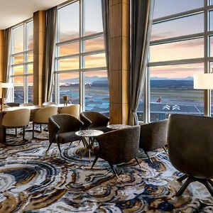 Fairmont Queen Room